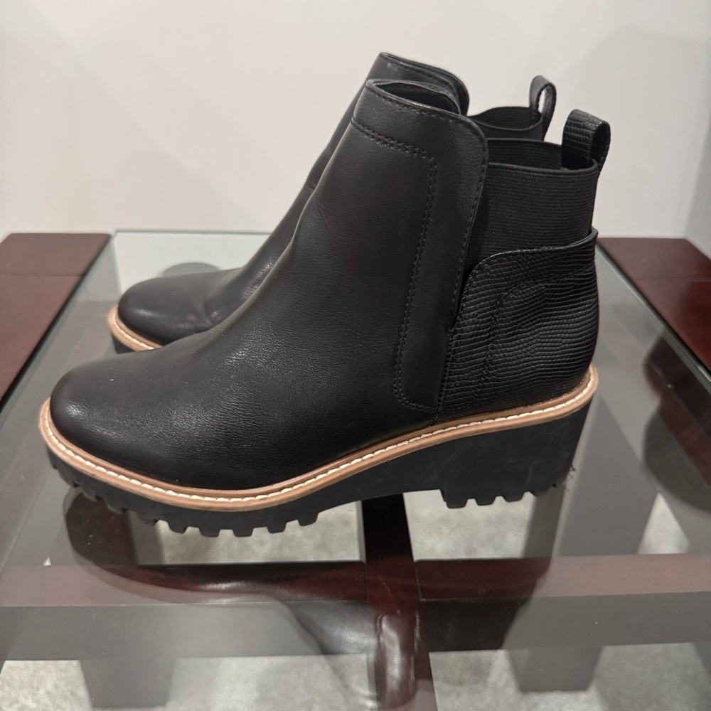 Lucky Brand Black Leather Ankle Boot - Picture 2 of 9